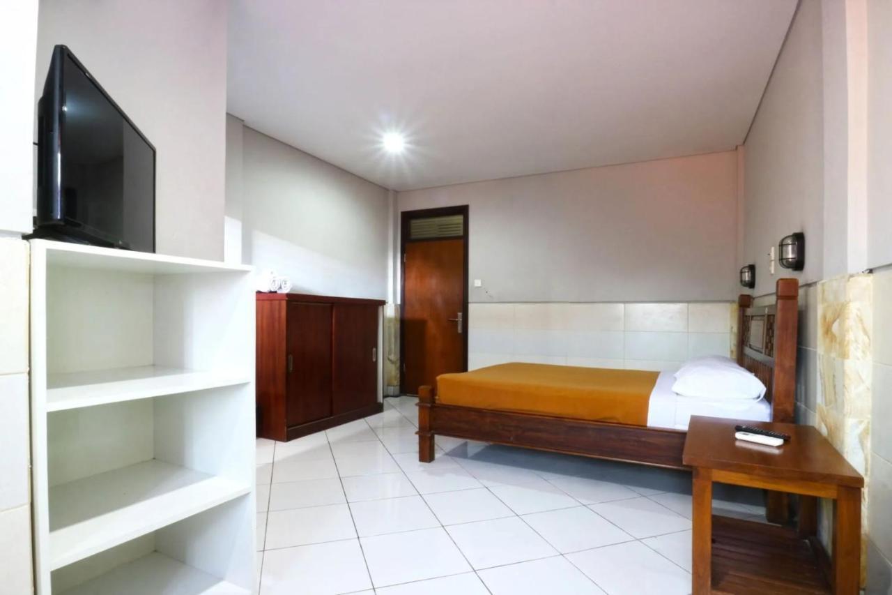 Kedin'S Inn دنباسار المظهر الخارجي الصورة