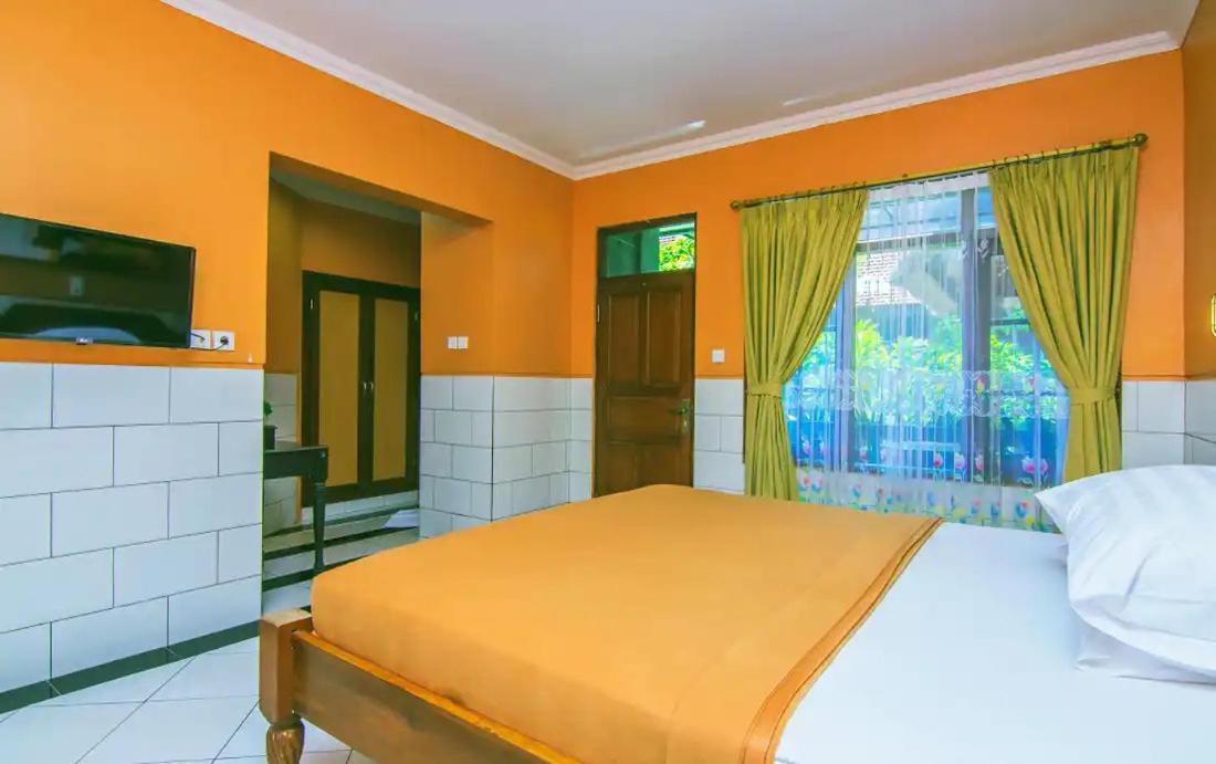Kedin'S Inn دنباسار المظهر الخارجي الصورة